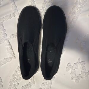 Black Slip-On Sneakers